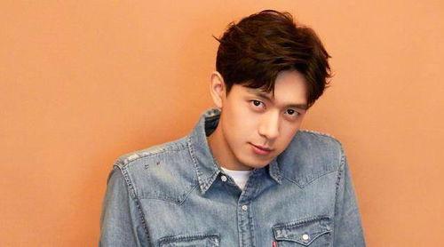 李现吃瓜娱乐圈