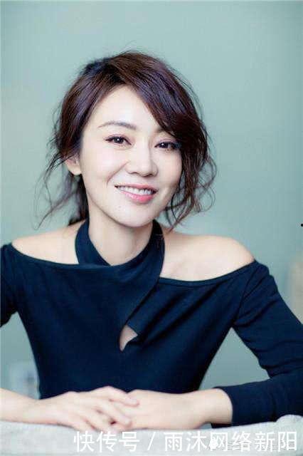 娱乐吃瓜妹闫妮,从娱乐吃瓜妹到实力派演员的蜕变之路